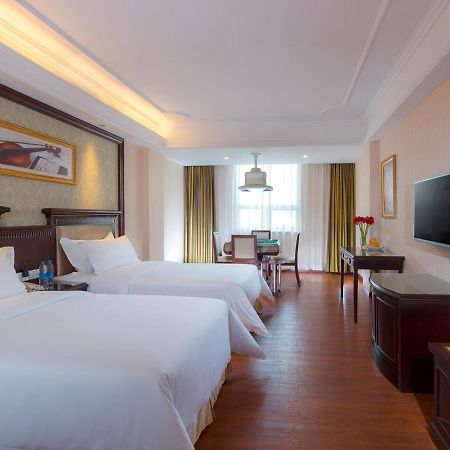 Vienna Hotel Guangzhou Shiling Exterior photo